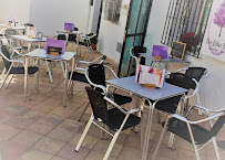 The Lilac Tree Restaurant & Bar