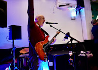 Junction Bar